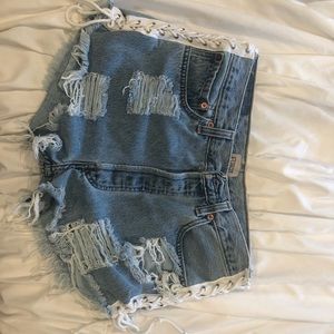 Lf destroyed denim shorts